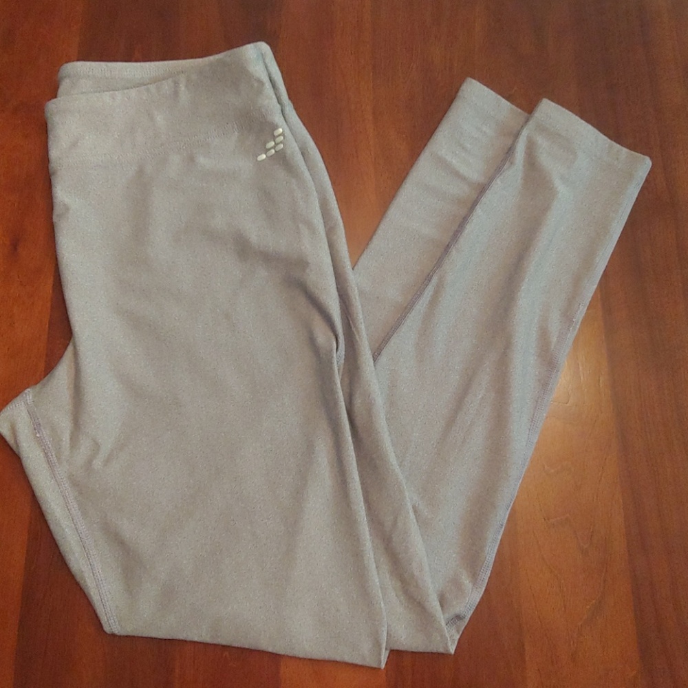 Grey active leggings